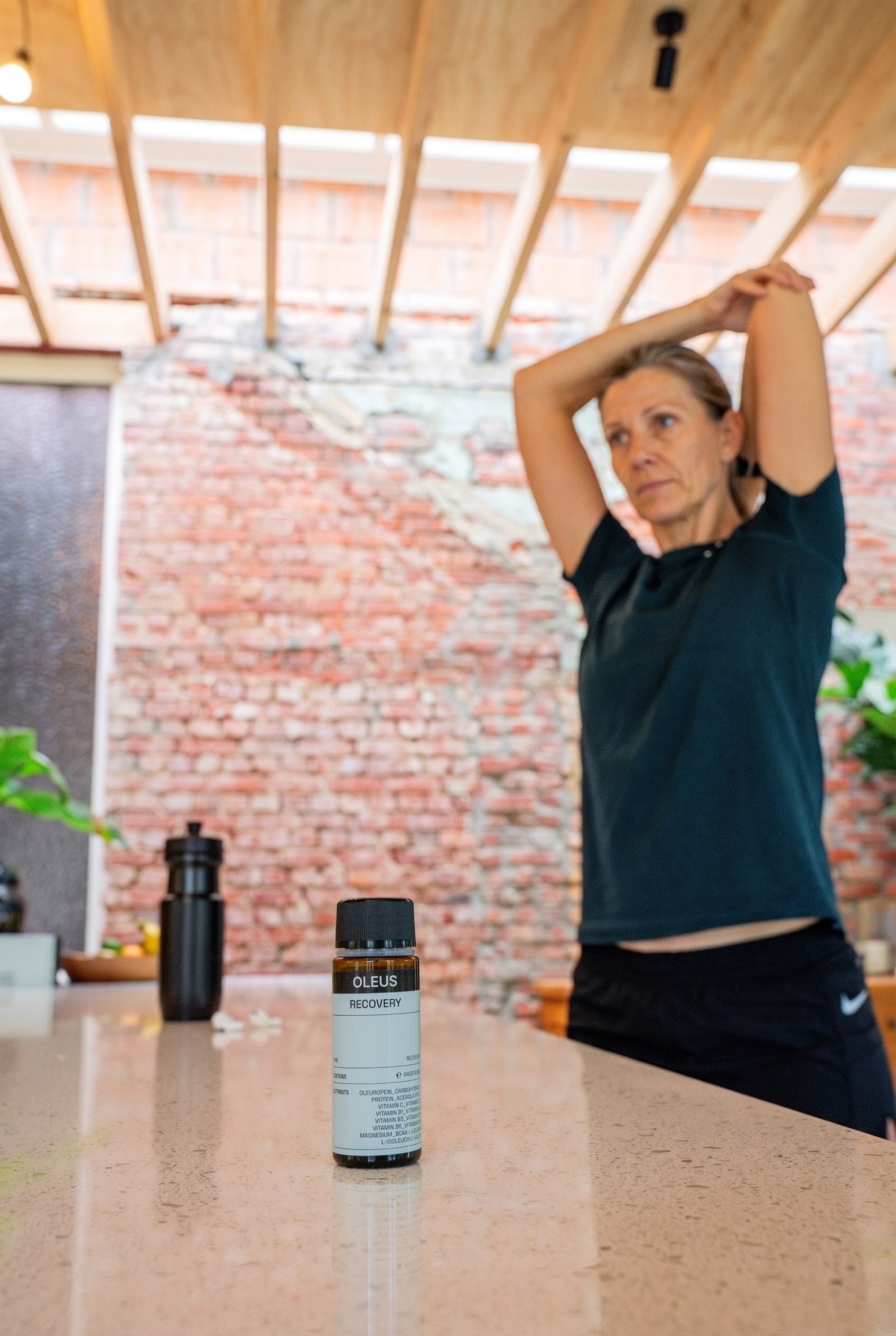 oleus-shoot-recovery-stretch-40.jpg